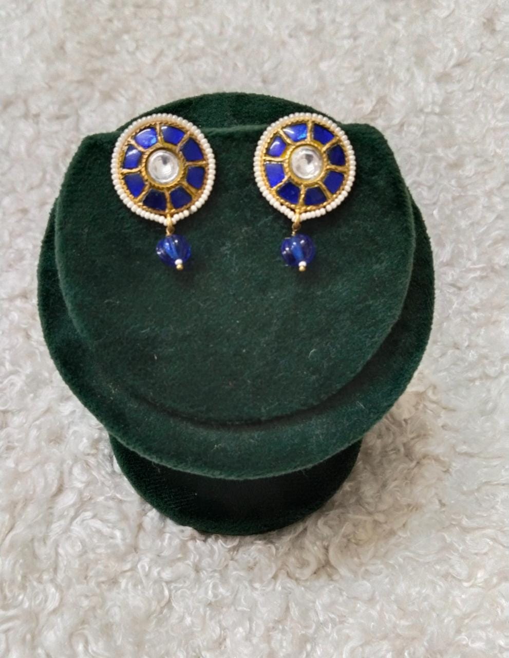 Rania Studs